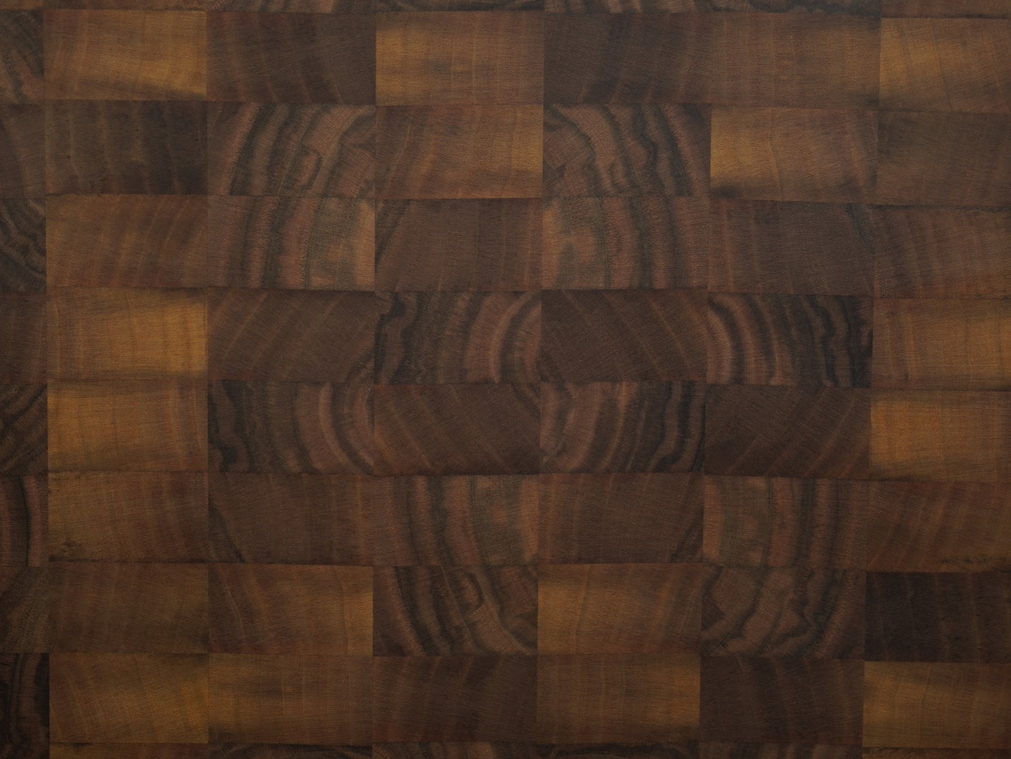 🪵La Classique en Noyer Clair – Billot de Cuisine en Bois de Bout