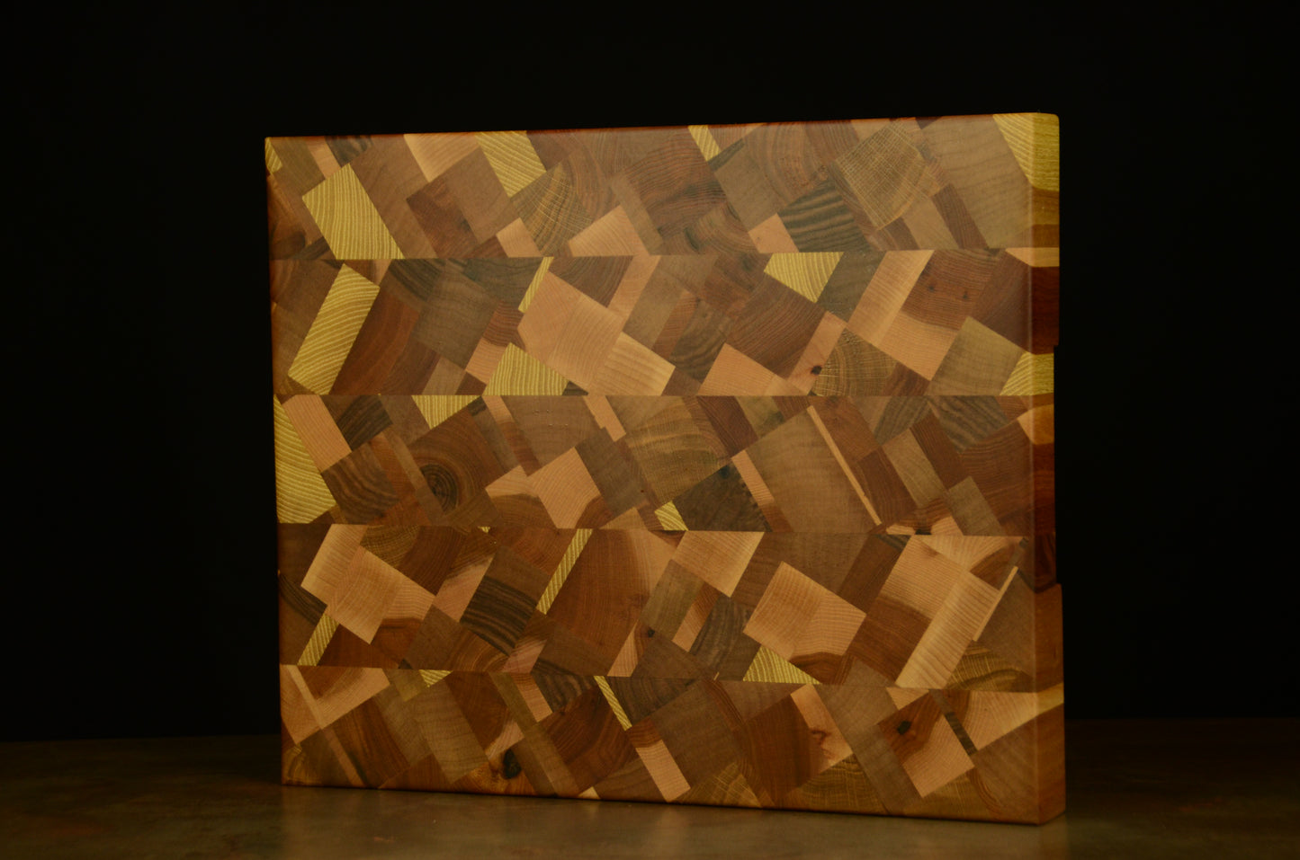 La Fractale - Billot en bois de bout – Planche à découper artisanale en bois massif