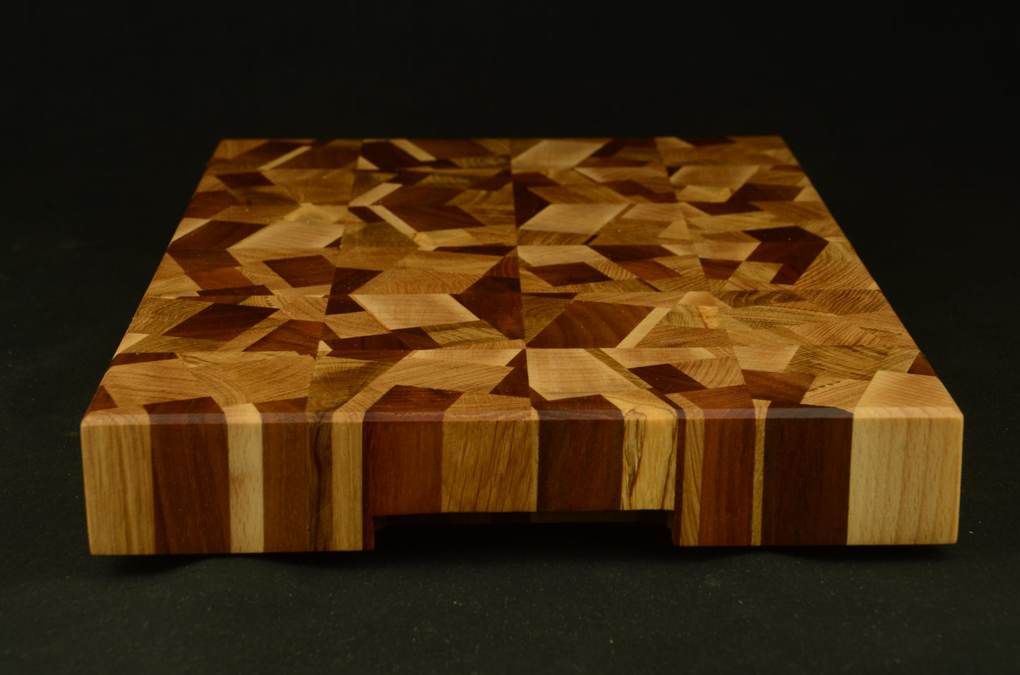 La Fractale - Billot en bois de bout – Planche à découper artisanale en bois massif