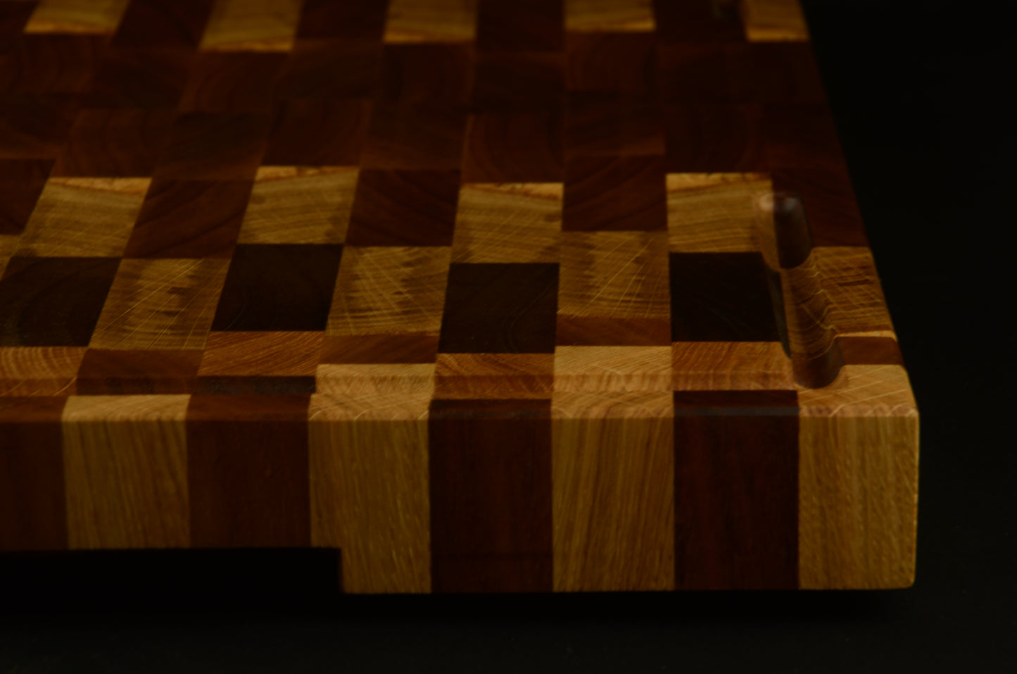 Planche à découper XL en bois de bout - 51x35x4cm – Design en chêne et noyer avec rigole à jus