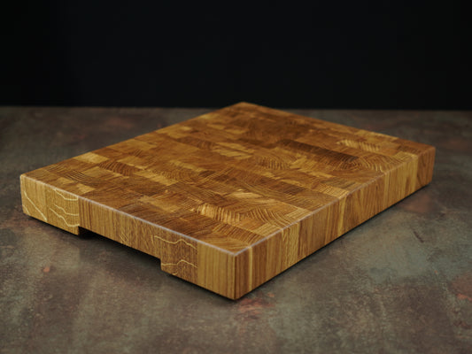La Classique en Chêne - Billot artisanal en chêne massif - Planche à découper en bois de bout