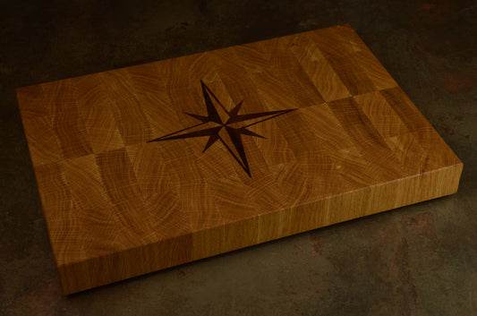 La Rose des Vents - Exceptional Oak and Walnut Chopping Block - 39x26x4cm -