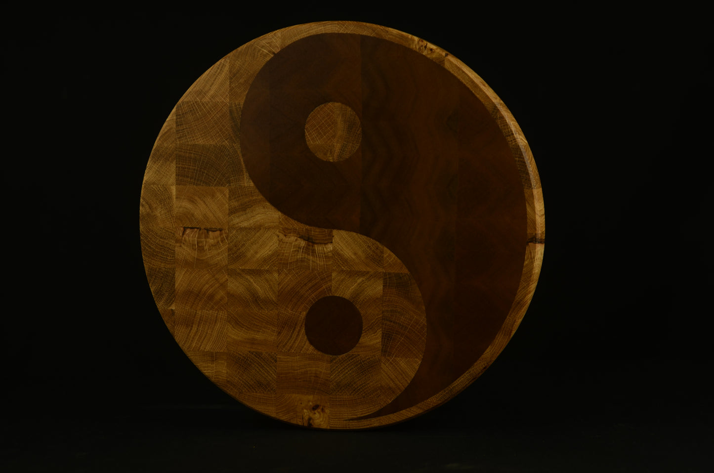 Yin & Yang - Planche à découper ronde – Billot Rond en Bois de bout chêne et noyer